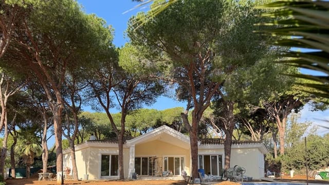 3 camera da letto Villa in vendita in Las Chapas, Marbella con piscina - 2.000.000 € (Rif: 9311428)