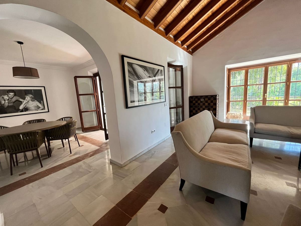 5 soverom Villa til salgs i Guadalmina med svømmebasseng garasje - € 1 575 000 (Ref: 9311430)