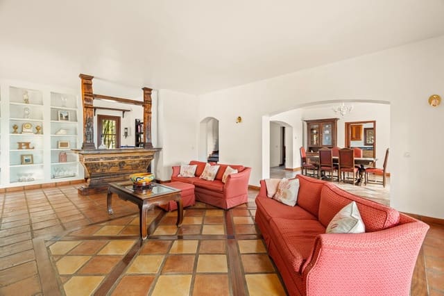 5 quarto Moradia para venda em La Duquesa / Puerto de la Duquesa, Manilva com piscina garagem - 2 140 000 € (Ref: 9314558)