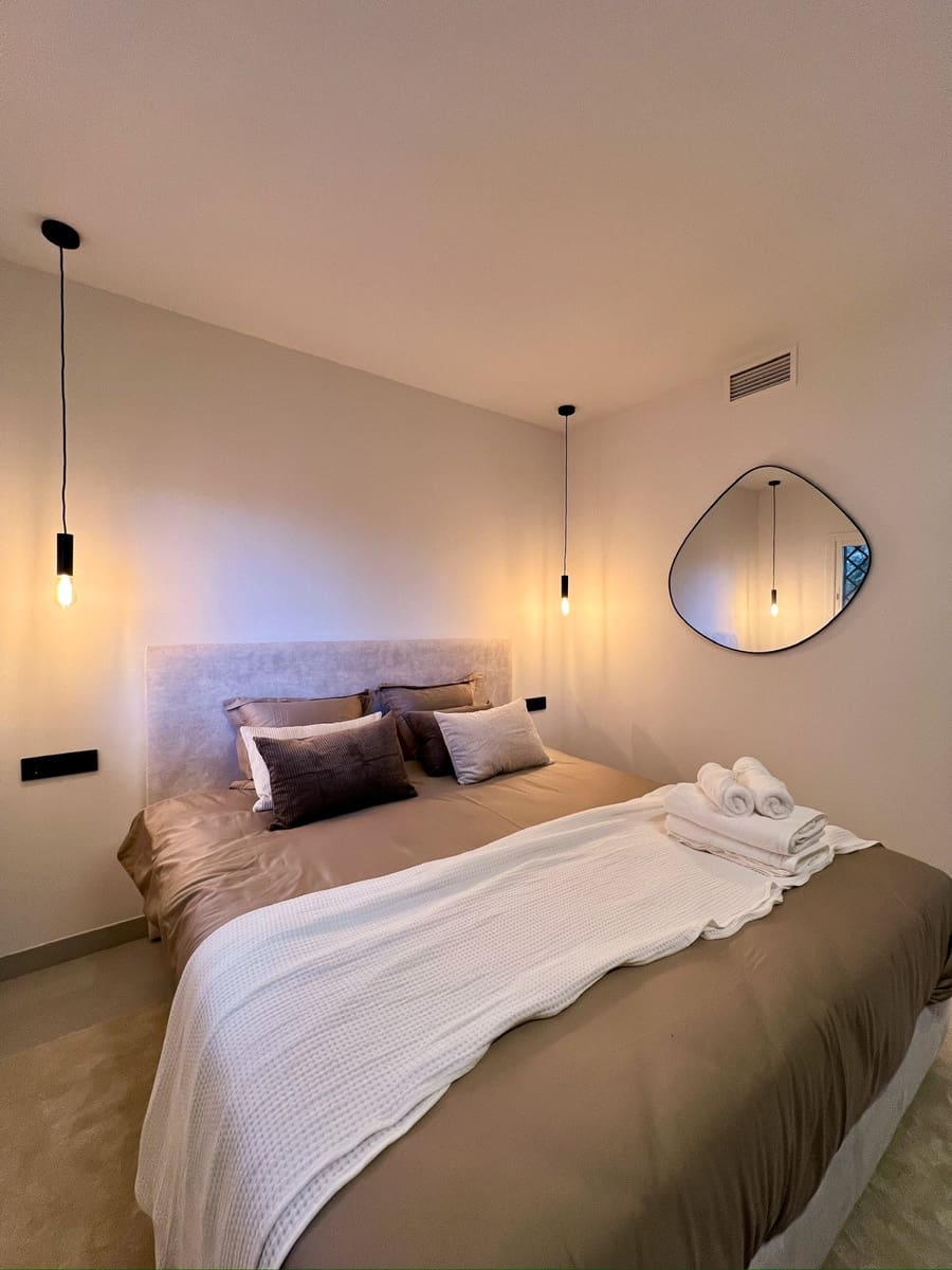 3 bedroom Penthouse for sale in Nueva Andalucia with pool - € 750,000 (Ref: 9327017)