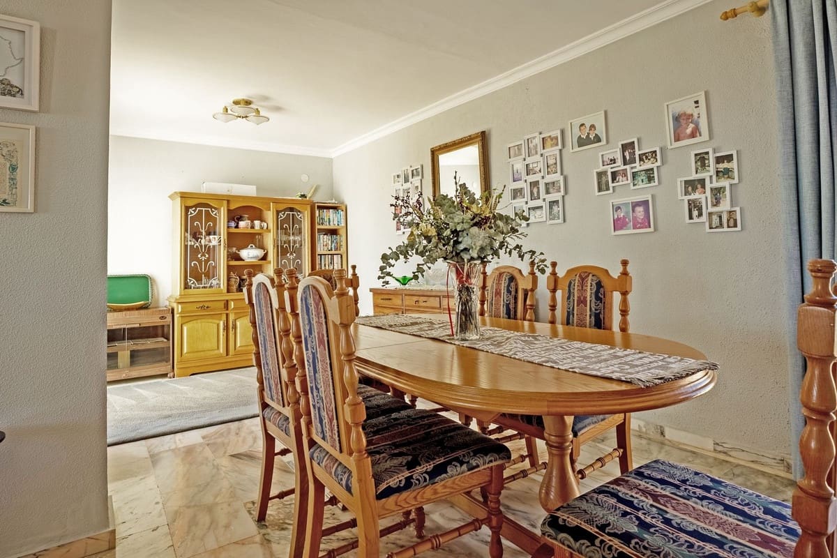 6 chambre Villa/Maison à vendre à Mijas Costa avec piscine garage - 1 185 000 € (Ref: 9340376)