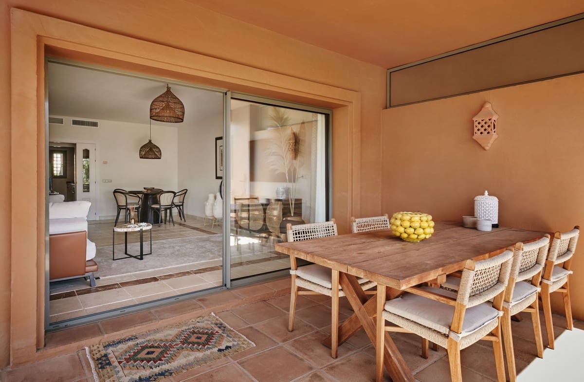 2 chambre Appartement à vendre à El Paraiso avec piscine garage - 495 000 € (Ref: 9341409)