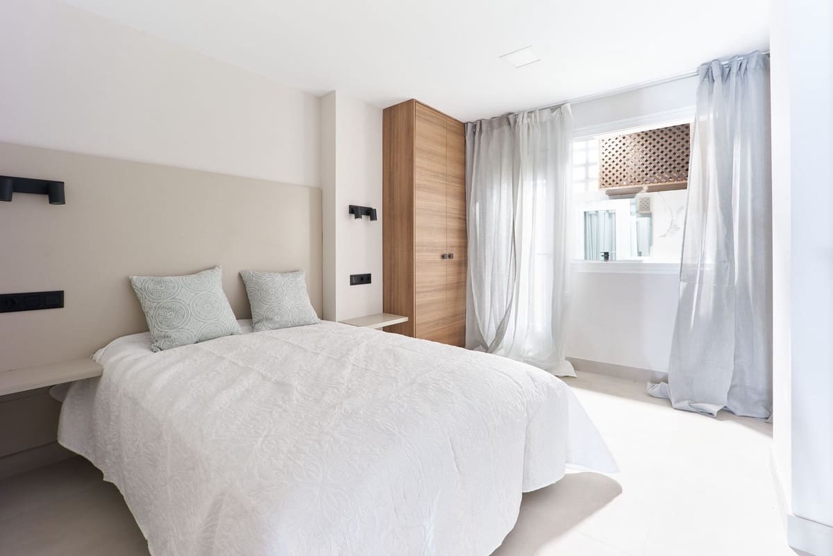 3 soveværelse Lejlighed til salg i San Pedro de Alcantara med swimmingpool garage - € 745.000 (Ref: 9344046)