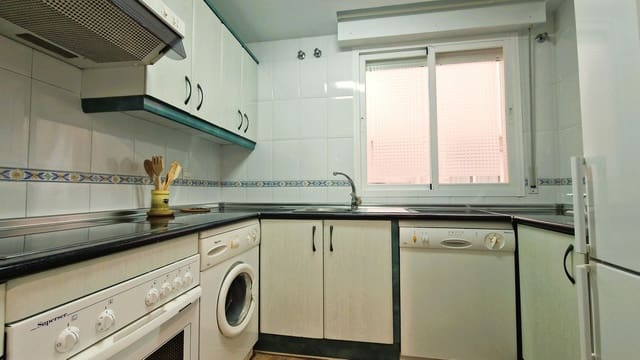 2 soveværelse Lejlighed til salg i San Pedro de Alcantara, Marbella med swimmingpool garage - € 449.000 (Ref: 9345636)