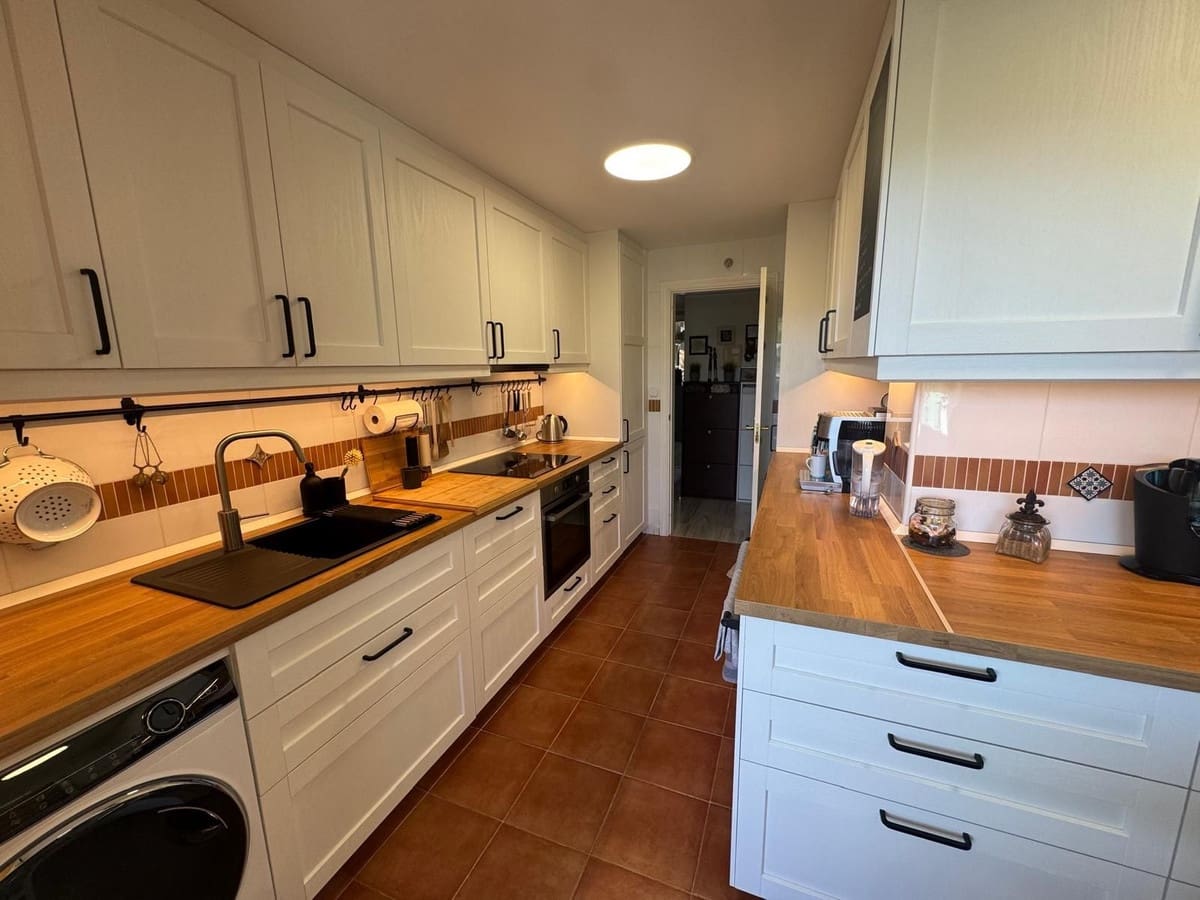 2 slaapkamer Appartement te koop in Alhaurin el Grande met zwembad garage - € 299.000 (Ref: 9346644)