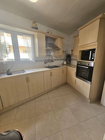 2 soveværelse Lejlighed til salg i Calahonda, Mijas med swimmingpool garage - € 287.500 (Ref: 9348646)