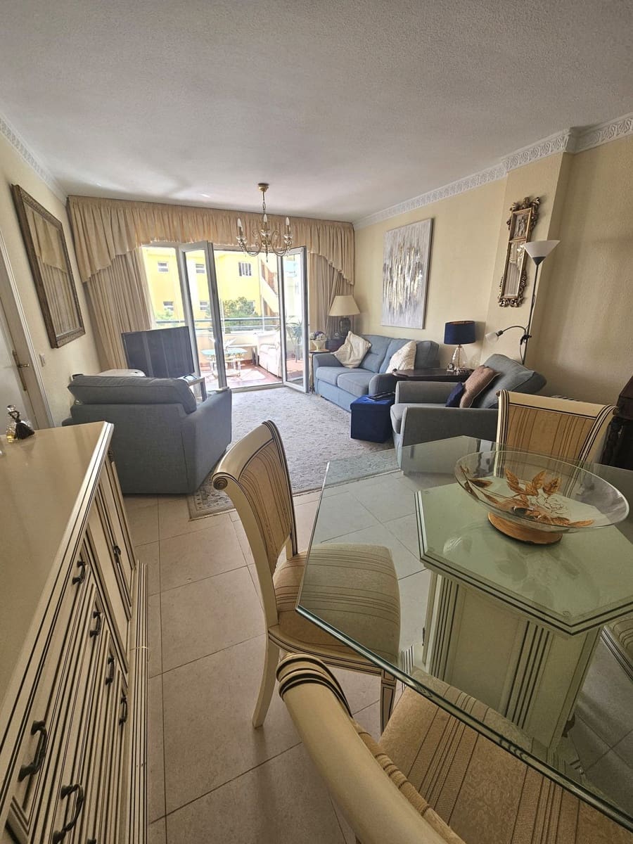 2 soveværelse Lejlighed til salg i Calahonda med swimmingpool garage - € 287.500 (Ref: 9348646)