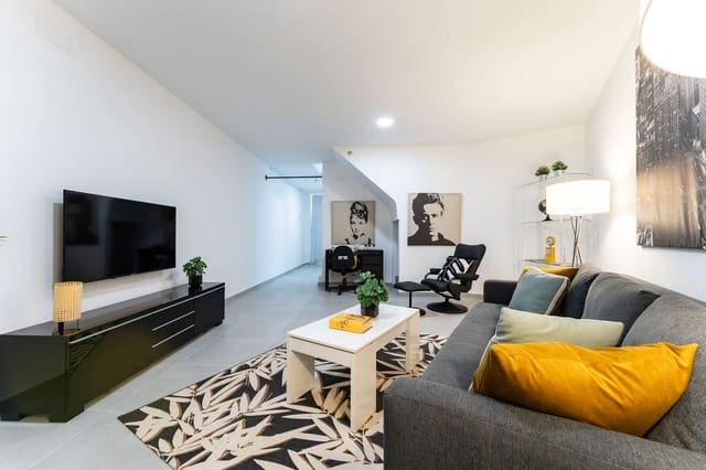 2 makuuhuone Omakotitalo myytävänä paikassa Mijas Golf, Mijas mukana uima-altaan - 320 000 € (Ref: 9348745)