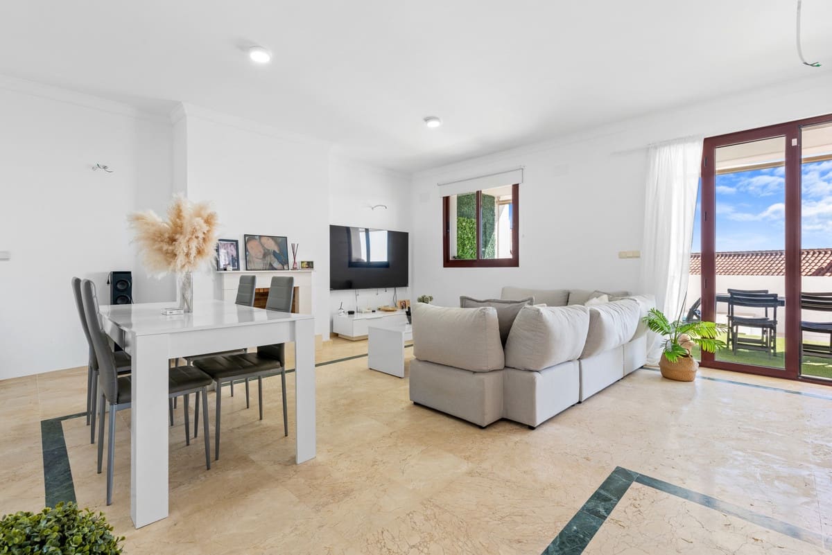 2 slaapkamer Huis te koop in Casares met zwembad - € 397.000 (Ref: 9348847)