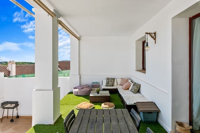 2 soveværelse Byhus til salg i Casares med swimmingpool - € 397.000 (Ref: 9348847)