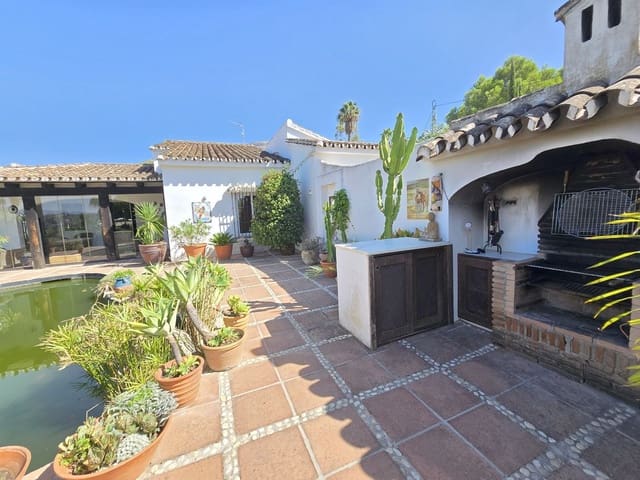 6 soverom Finca/Herregård til salgs i Alhaurín el Grande med svømmebasseng garasje - € 890 000 (Ref: 9354482)