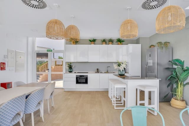 3 chambre Appartement à vendre à La Cala de Mijas, Mijas avec piscine garage - 565 000 € (Ref: 9354483)