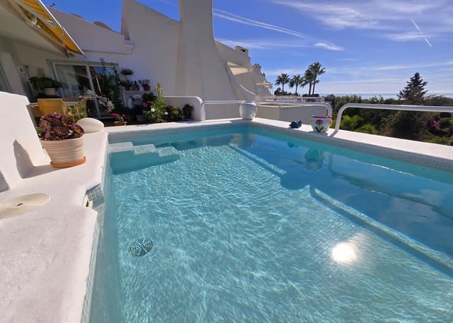 3 soveværelse Penthouse til salg i Calahonda, Mijas med swimmingpool garage - € 599.000 (Ref: 9354484)