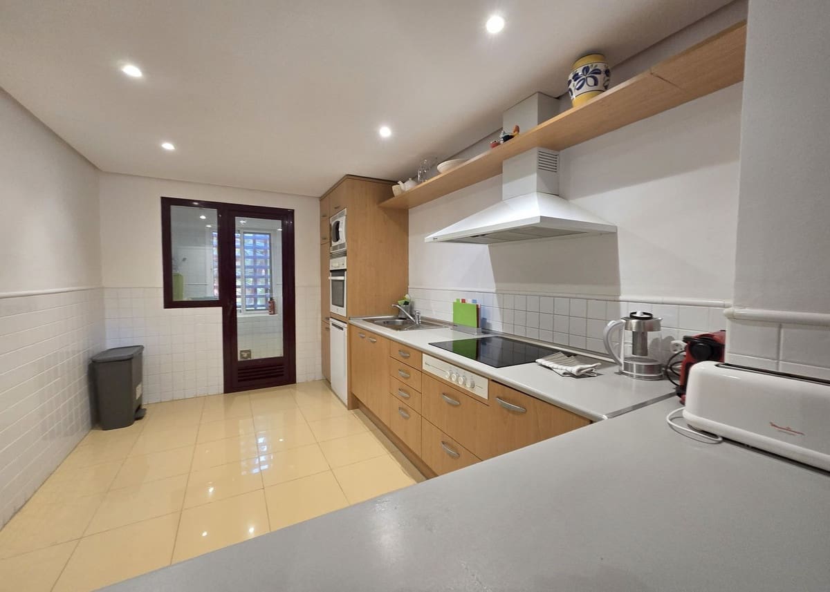 2 soverom Leilighet til salgs i La Mairena med svømmebasseng garasje - € 325 000 (Ref: 9354491)