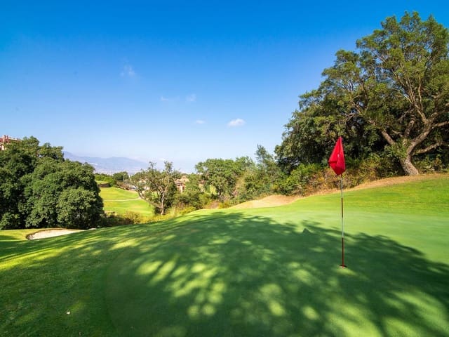 2 bedroom Apartment for sale in La Mairena, Ojen with pool garage - € 325,000 (Ref: 9354491)