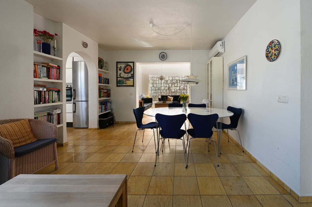 3 soverom Villa til salgs i Cerro del Aguila med svømmebasseng garasje - € 730 000 (Ref: 9356525)