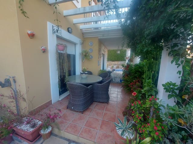3 chambre Villa/Maison à vendre à Manilva avec piscine garage - 525 000 € (Ref: 9356527)