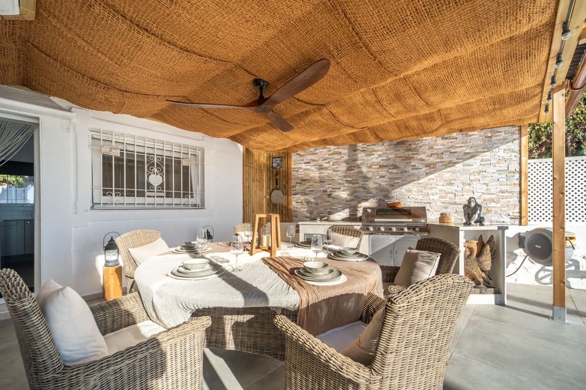 3 camera da letto Villa in vendita in Calahonda con piscina garage - 995.000 € (Rif: 9356919)