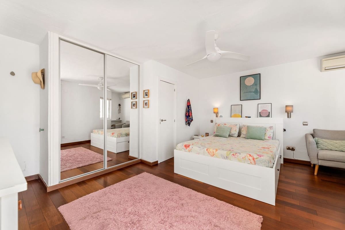 3 sovrum Villa till salu i Mijas Costa med pool - 1 150 000 € (Ref: 9357010)