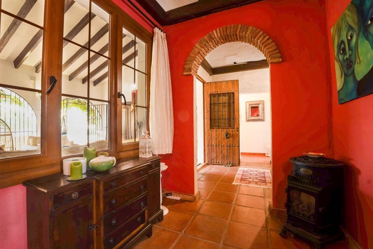 3 soverom Villa til salgs i Mijas Golf med svømmebasseng garasje - € 1 100 000 (Ref: 9357012)