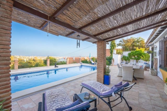 3 soveværelse Villa til salg i Mijas Golf, Mijas med swimmingpool garage - € 1.100.000 (Ref: 9357012)