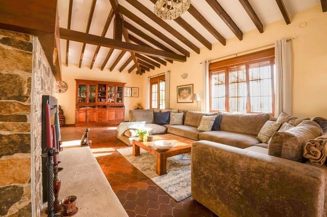 3 soveværelse Villa til salg i Mijas Golf, Mijas med swimmingpool garage - € 1.100.000 (Ref: 9357012)