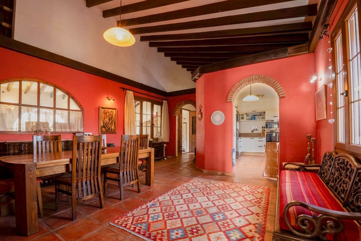 3 soverom Villa til salgs i Mijas Golf med svømmebasseng garasje - € 1 100 000 (Ref: 9357012)