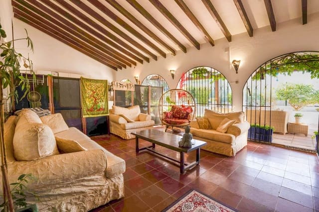 3 soveværelse Villa til salg i Mijas Golf, Mijas med swimmingpool garage - € 1.100.000 (Ref: 9357012)