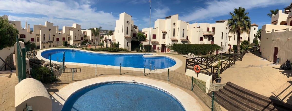 2 soverom Leilighet til salgs i Bahia de Casares med svømmebasseng - € 249 000 (Ref: 9357813)