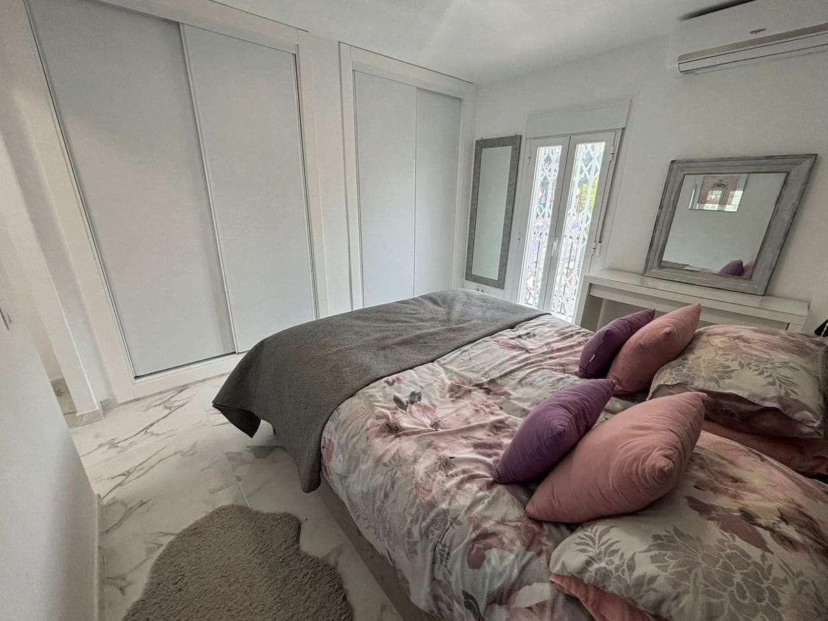 1 slaapkamer Appartement te koop in San Luis de Sabinillas - € 249.000 (Ref: 9373672)