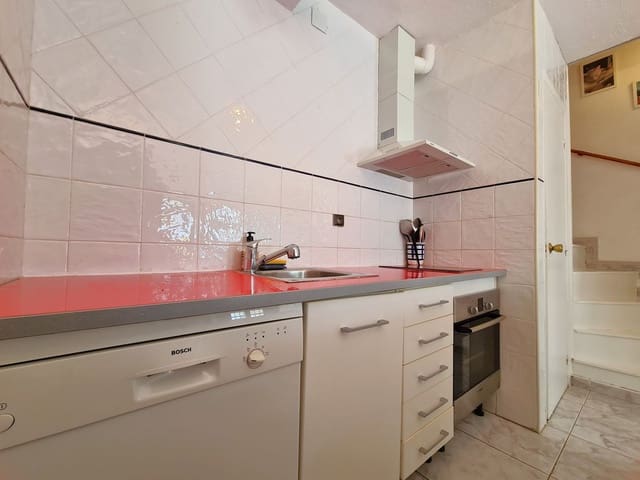 2 sovrum Hus till salu i Punta de la Chullera, Manilva med pool - 275 000 € (Ref: 9376329)