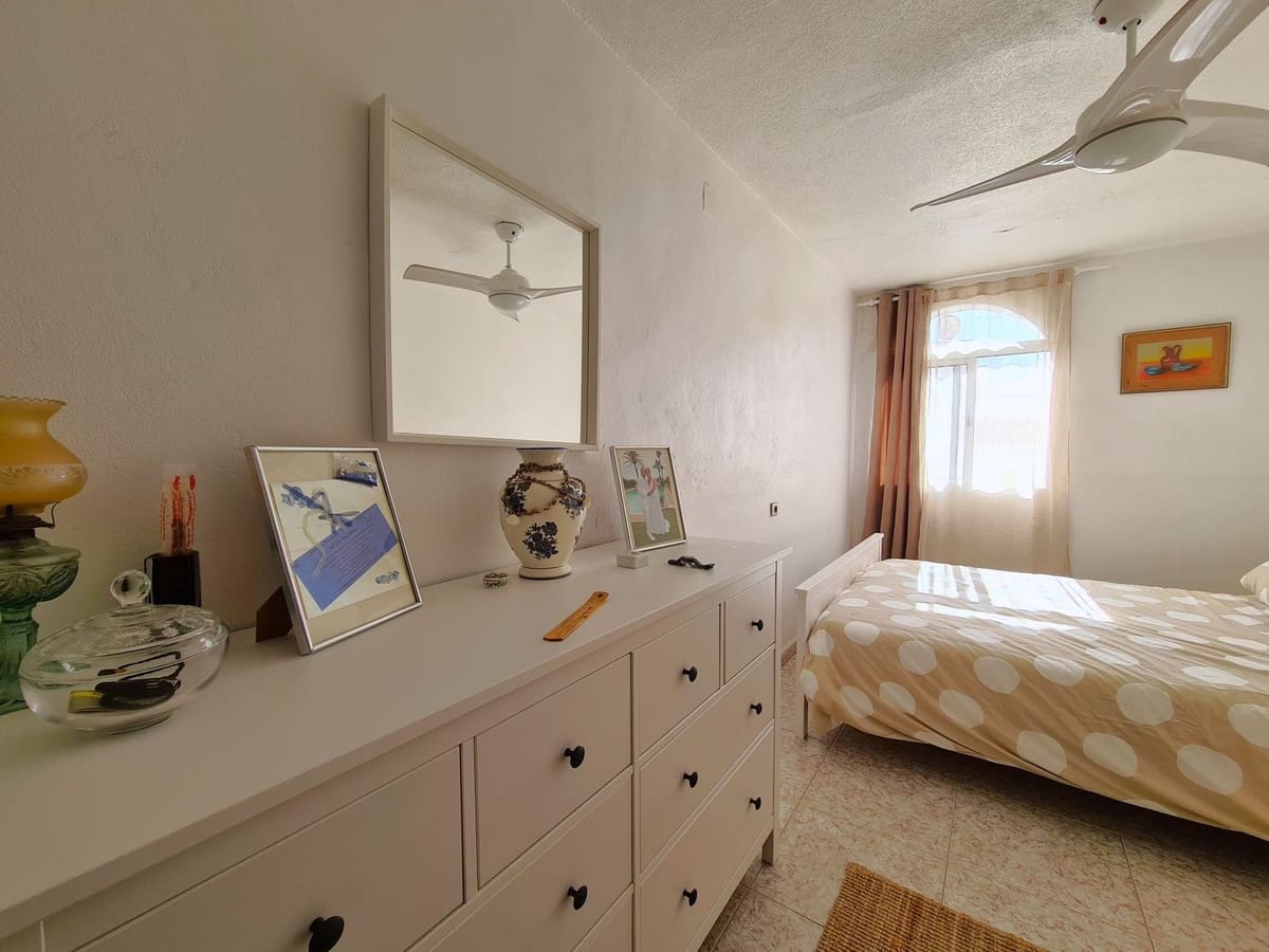 2 bedroom Townhouse for sale in Punta de la Chullera with pool - € 275,000 (Ref: 9376329)