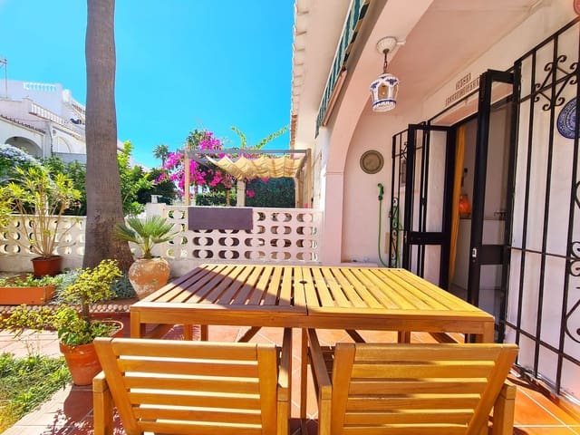 2 sovrum Hus till salu i Punta de la Chullera, Manilva med pool - 275 000 € (Ref: 9376329)