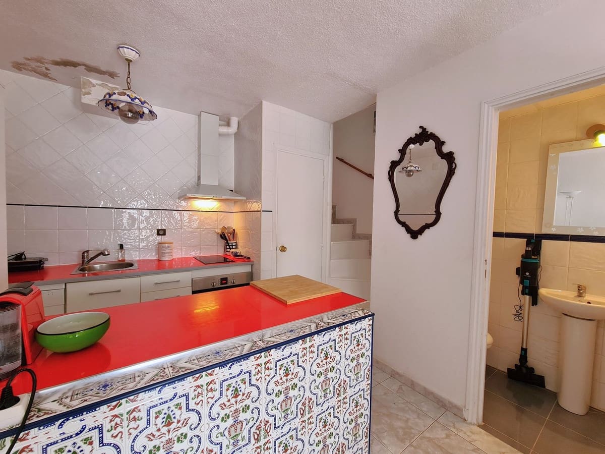 2 bedroom Townhouse for sale in Punta de la Chullera with pool - € 275,000 (Ref: 9376329)