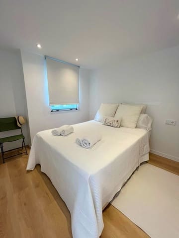 2 makuuhuone Huoneisto myytävänä paikassa Bahía Dorada, Estepona mukana uima-altaan - 265 125 € (Ref: 9376330)