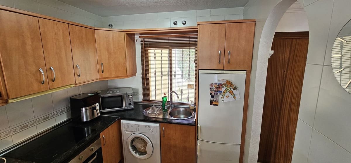 2 soverom Leilighet til salgs i Riviera del Sol med svømmebasseng - € 295 000 (Ref: 9376413)