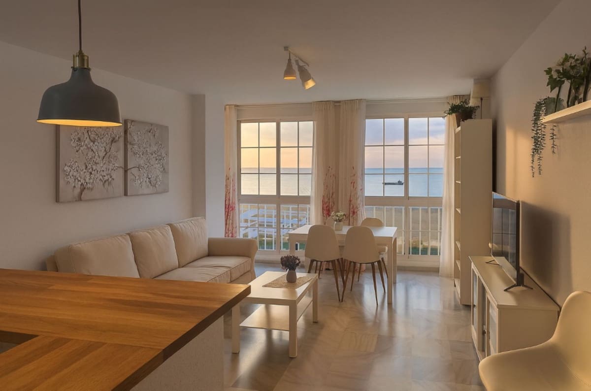 2 camera da letto Appartamento in vendita in La Duquesa / Puerto de la Duquesa - 290.000 € (Rif: 9376414)