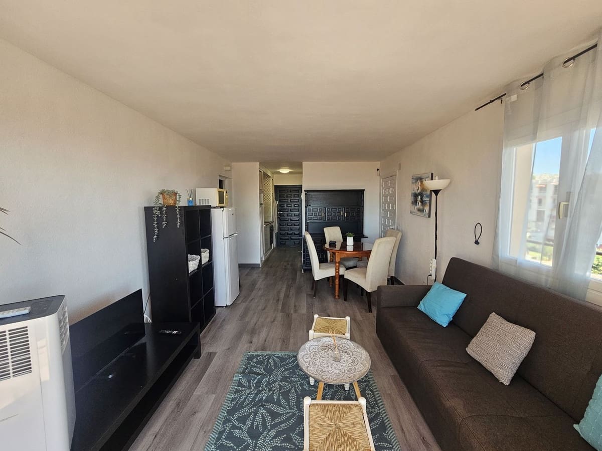 1 soverom Leilighet til salgs i Calypso med svømmebasseng - € 245 000 (Ref: 9383323)