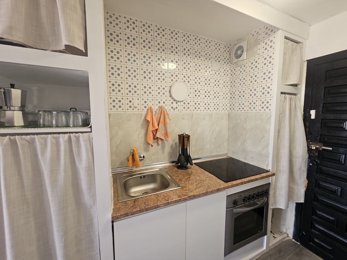 1 soverom Leilighet til salgs i Calypso med svømmebasseng - € 245 000 (Ref: 9383323)