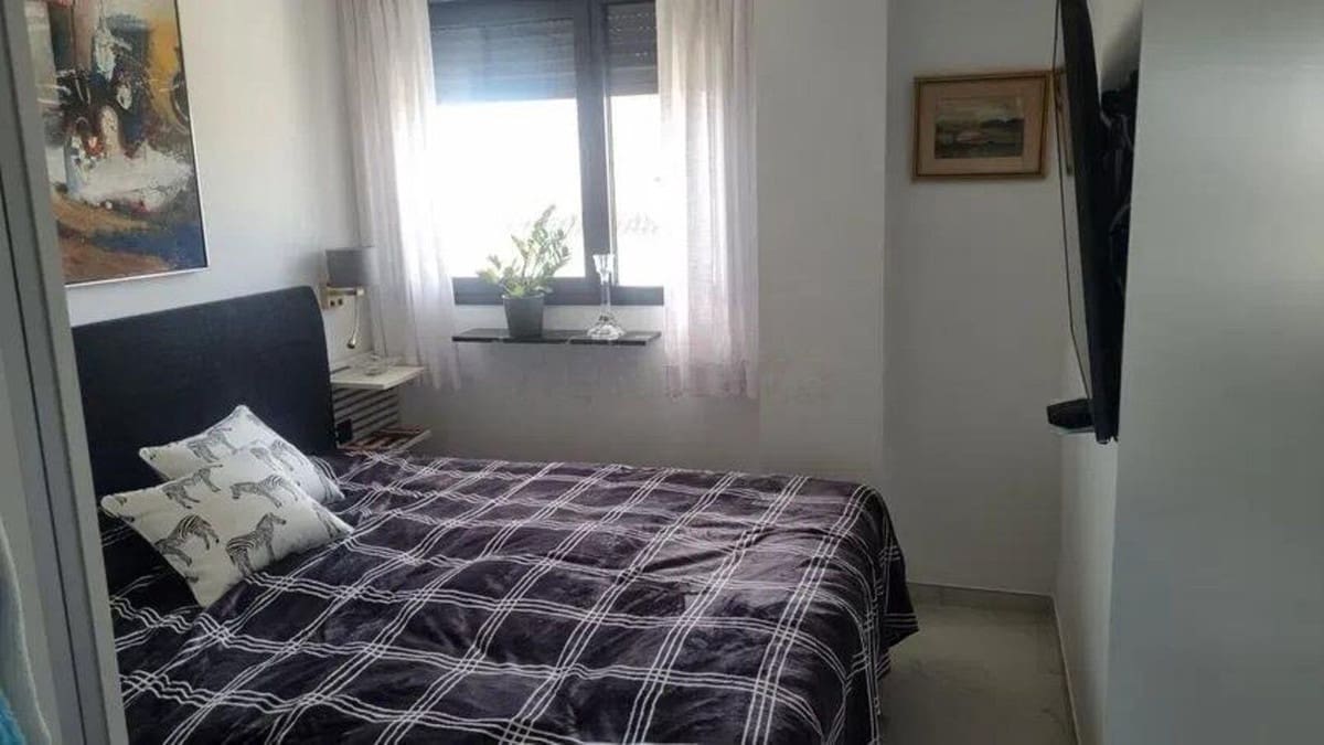 3 Zimmer Penthouse zu verkaufen in Estepona mit Pool Garage - 1.890.000 € (Ref: 9383725)