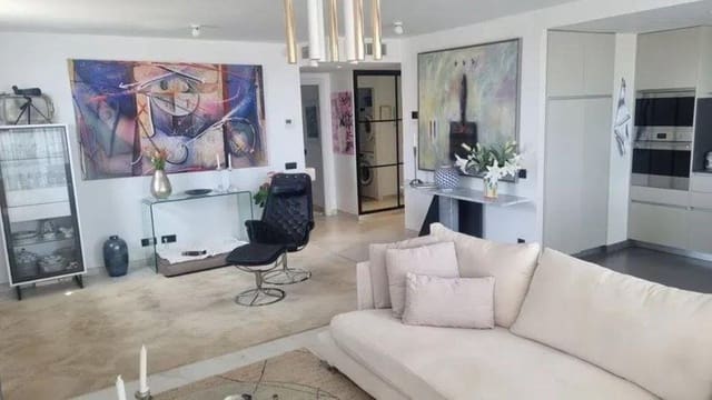 3 Zimmer Penthouse zu verkaufen in Estepona mit Pool Garage - 1.890.000 € (Ref: 9383725)