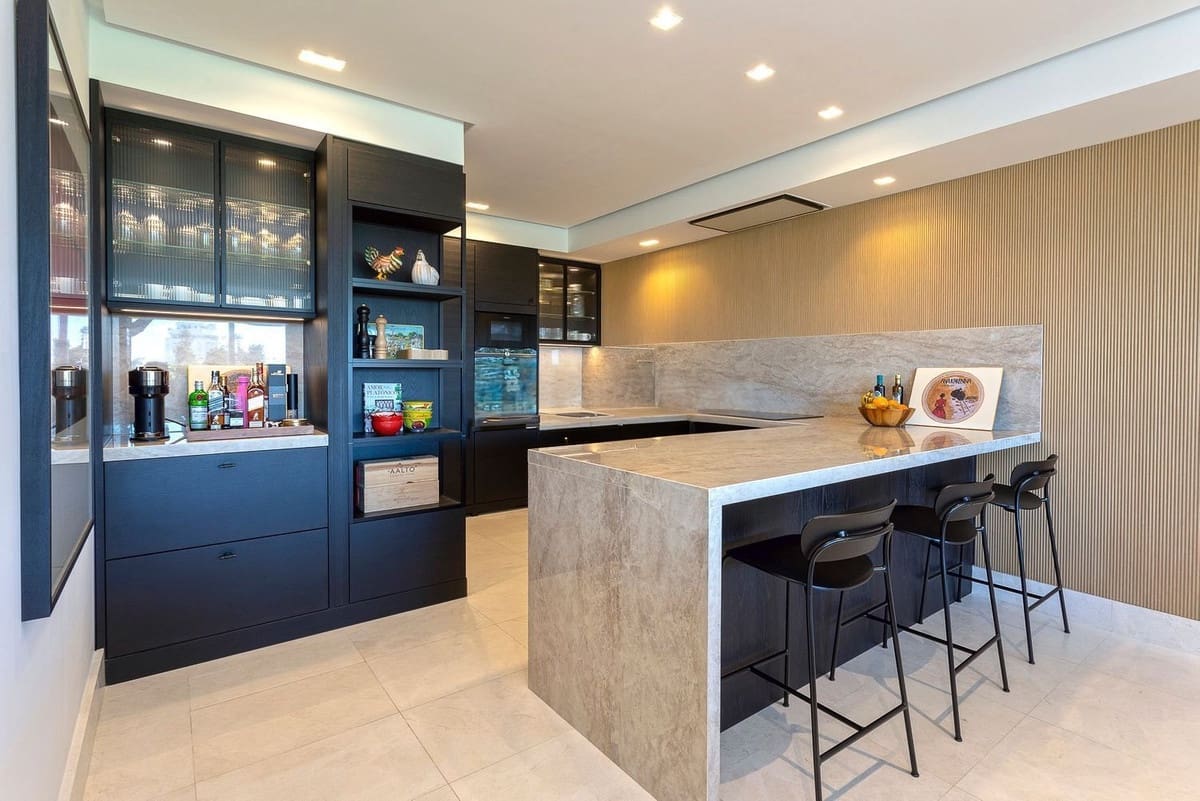 2 sovrum Lägenhet till salu i Guadalmina med pool garage - 650 000 € (Ref: 9383727)