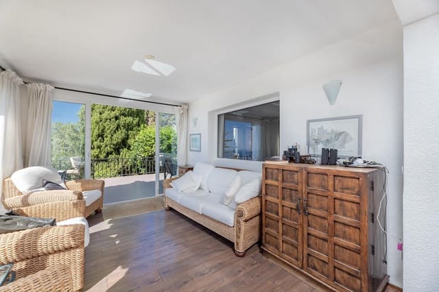 4 camera da letto Villa in vendita in Benalmádena con piscina garage - 1.295.000 € (Rif: 9386205)