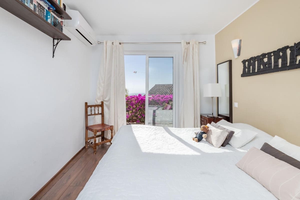 4 soverom Villa til salgs i Benalmadena med svømmebasseng garasje - € 1 295 000 (Ref: 9386205)