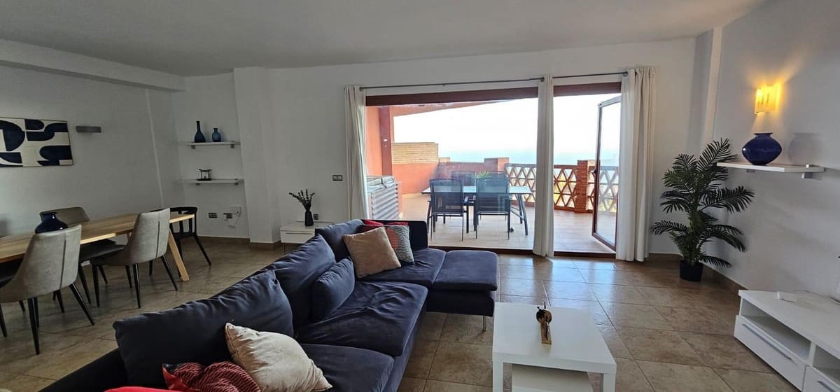 3 soveværelse Penthouse til salg i Benalmadena med swimmingpool - € 665.000 (Ref: 9386206)