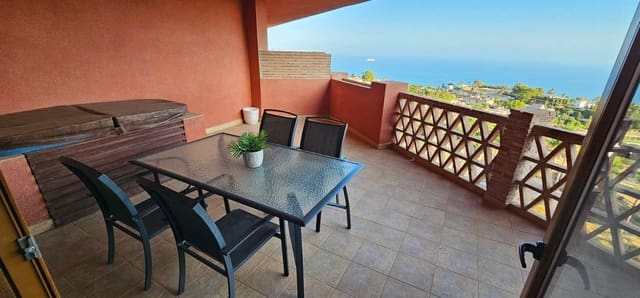 3 soveværelse Penthouse til salg i Benalmádena med swimmingpool - € 665.000 (Ref: 9386206)