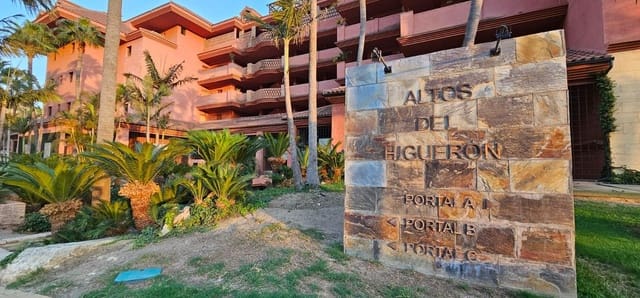 3 soveværelse Penthouse til salg i Benalmádena med swimmingpool - € 665.000 (Ref: 9386206)