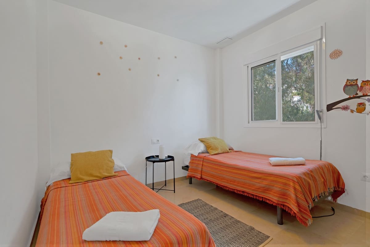 5 bedroom Villa for sale in Torremuelle with pool - € 735,000 (Ref: 9386471)