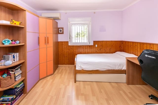 4 soverom Villa til salgs i Benalmádena med svømmebasseng garasje - € 825 000 (Ref: 9388370)