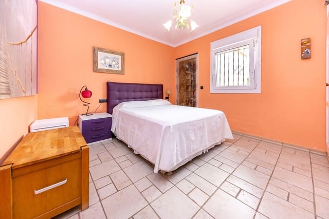 4 soverom Villa til salgs i Benalmádena med svømmebasseng garasje - € 825 000 (Ref: 9388370)